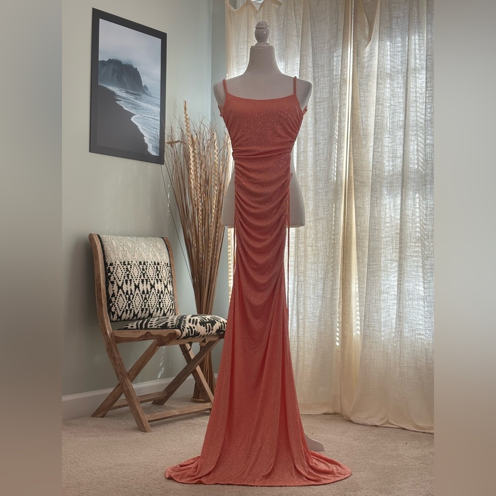 NWT Windsor Rylie Formal Glitter Lace-Up Column Formal Dress Wedding Prom HoCo